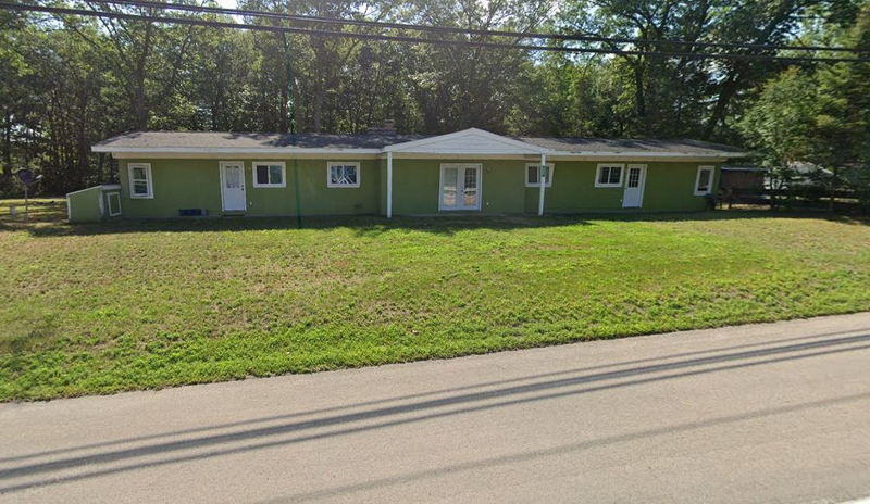 Undetermined Prudenville Motel - 2022 Street View (newer photo)